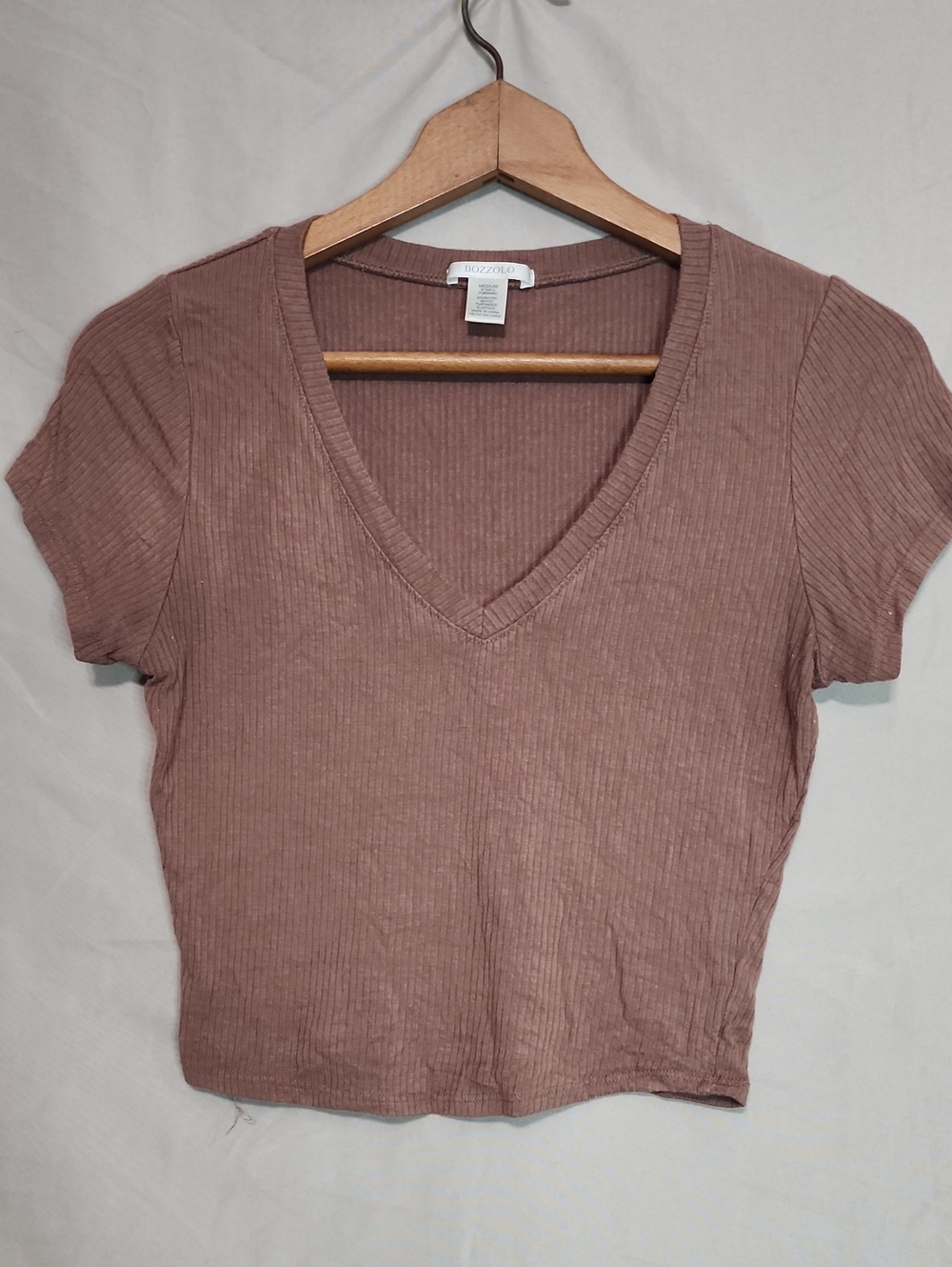 Bozzolo Mauve Ribbed V-Neck Crop Top